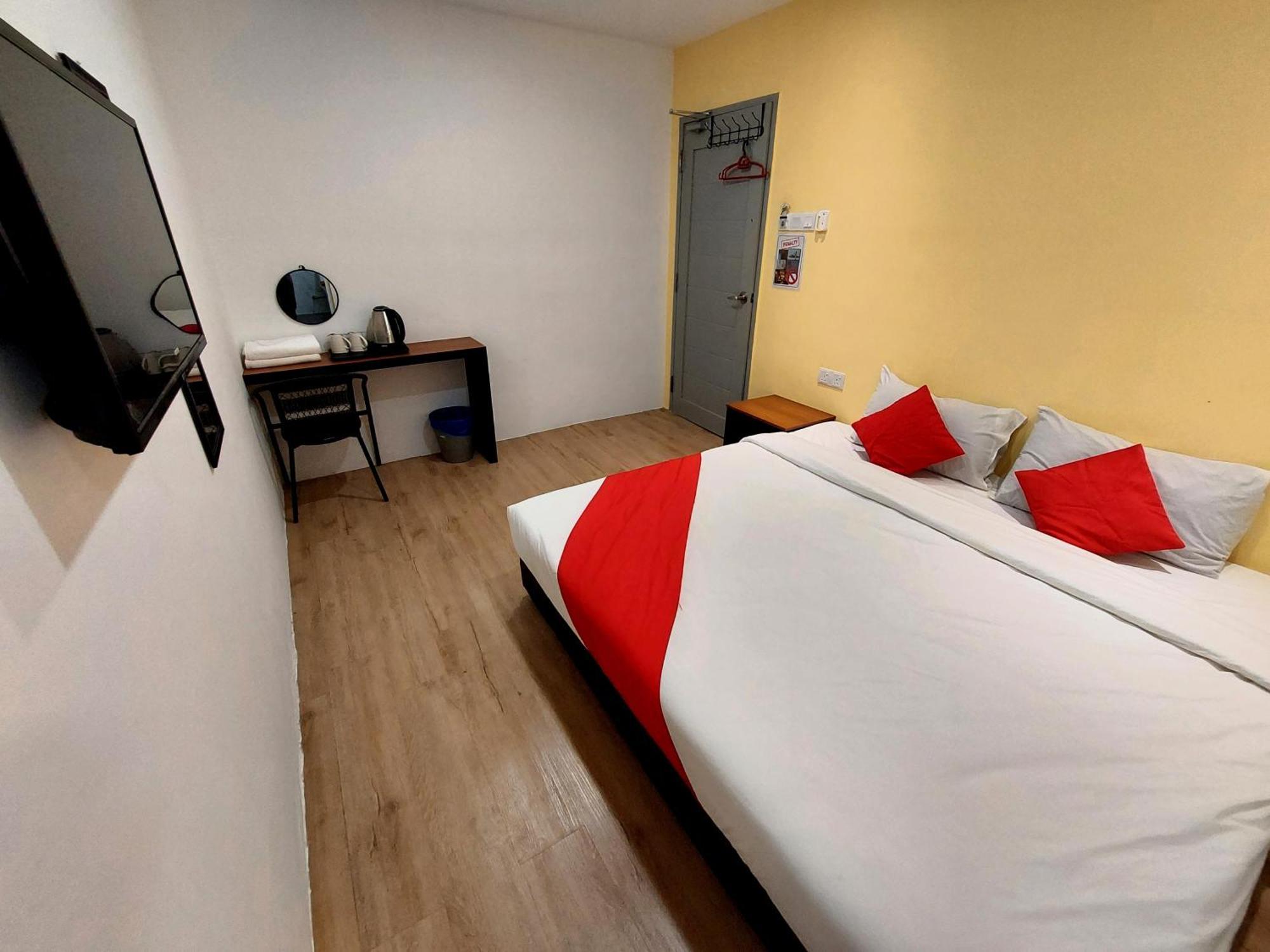 Good2Stay Budget Hotel Malacca Room photo